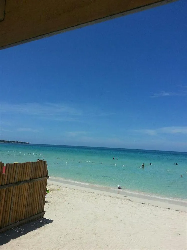 **** Szálloda Tamboo Resort Negril Jamaica